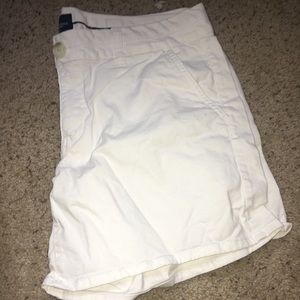 NWOT American Eagle Midi Shorts